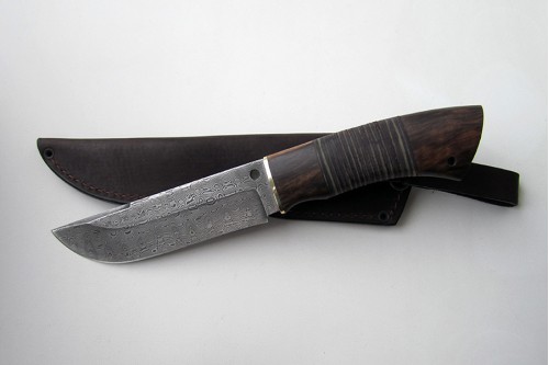 Нож из дамасской стали "Охотник"